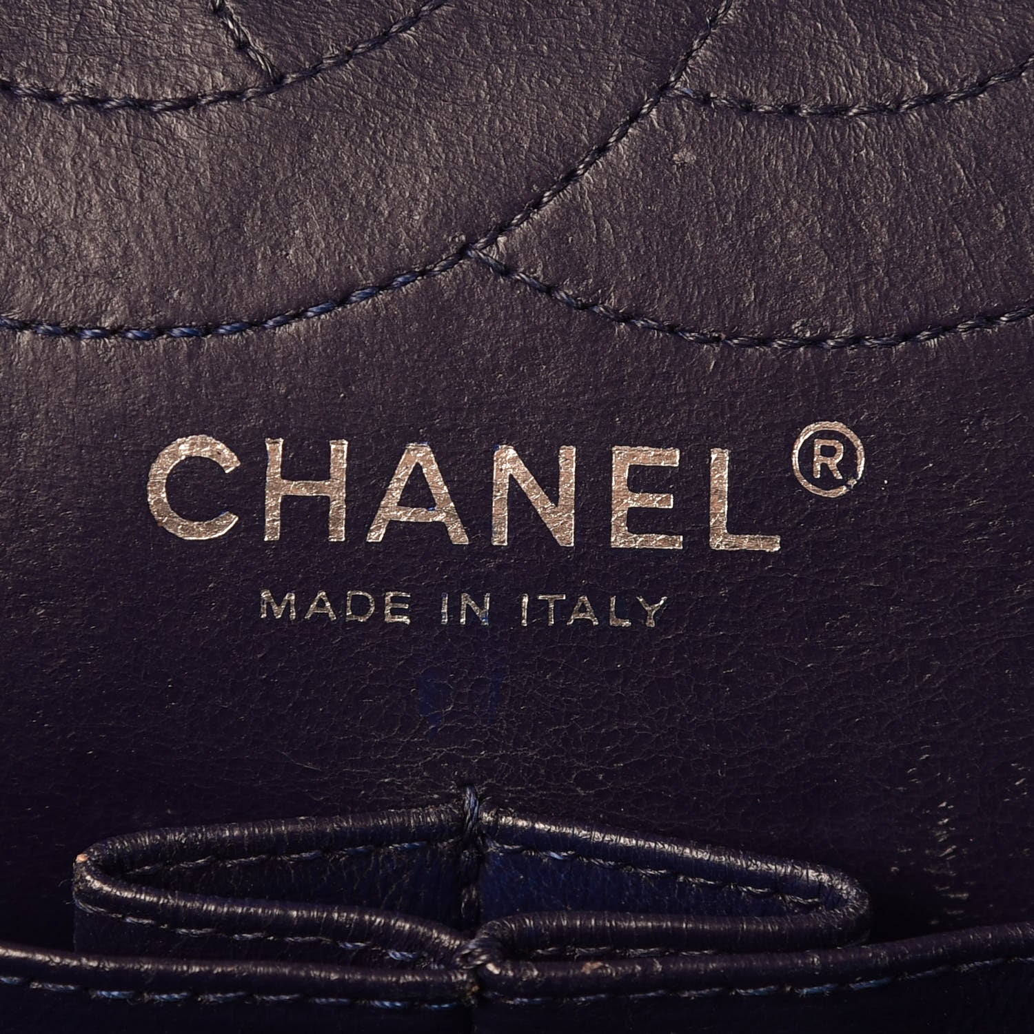 Chanel Distressed Patent Quilted 2.55 Reissue 226 Flap Navy 6 of 13