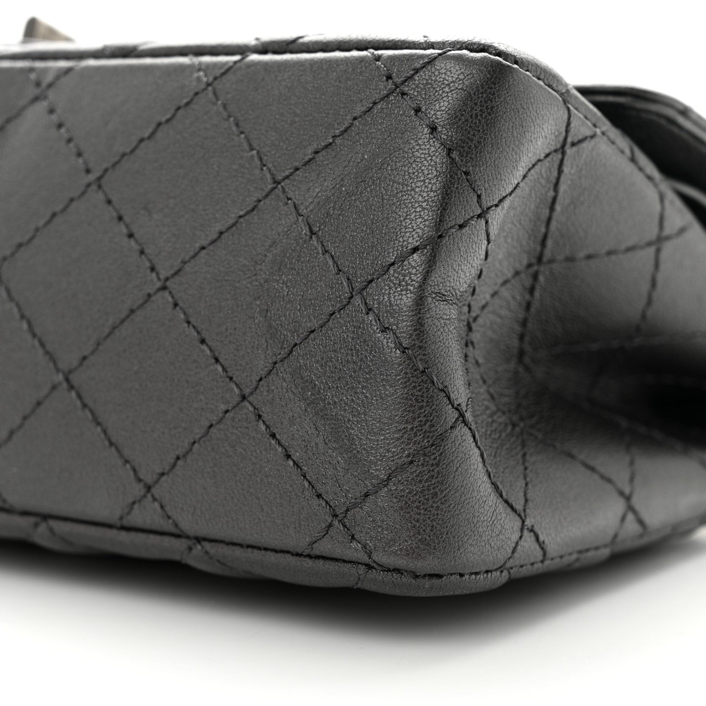 Metallic Sheepskin Quilted 2.55 Reissue 225 Flap Charcoal
