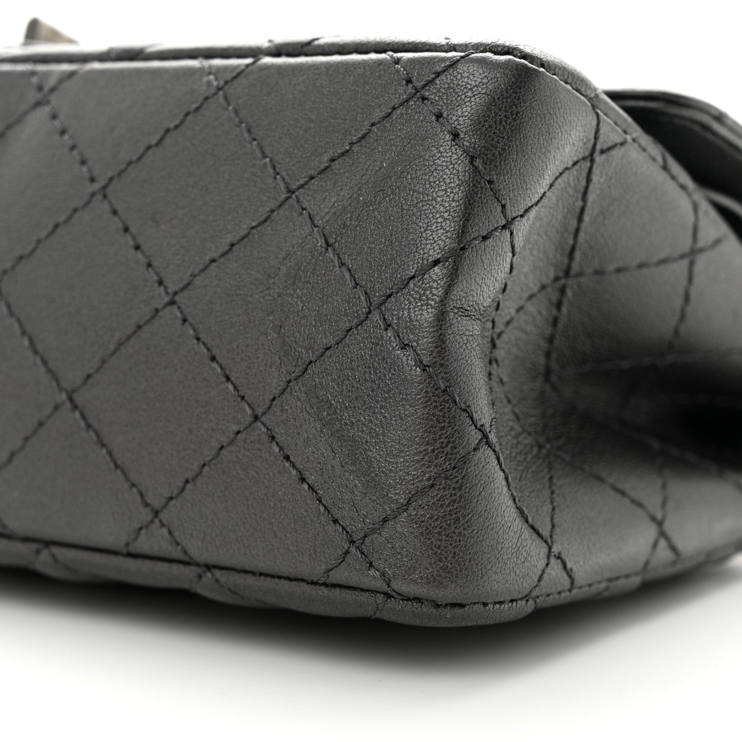 Chanel Metallic Sheepskin Quilted 2.55 Reissue 225 Flap Charcoal 10 of 11