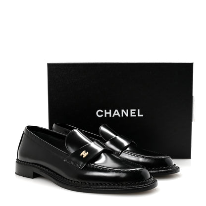 Chanel Shiny Calfskin Pearl CC Loafers 39 Black 10 of 10