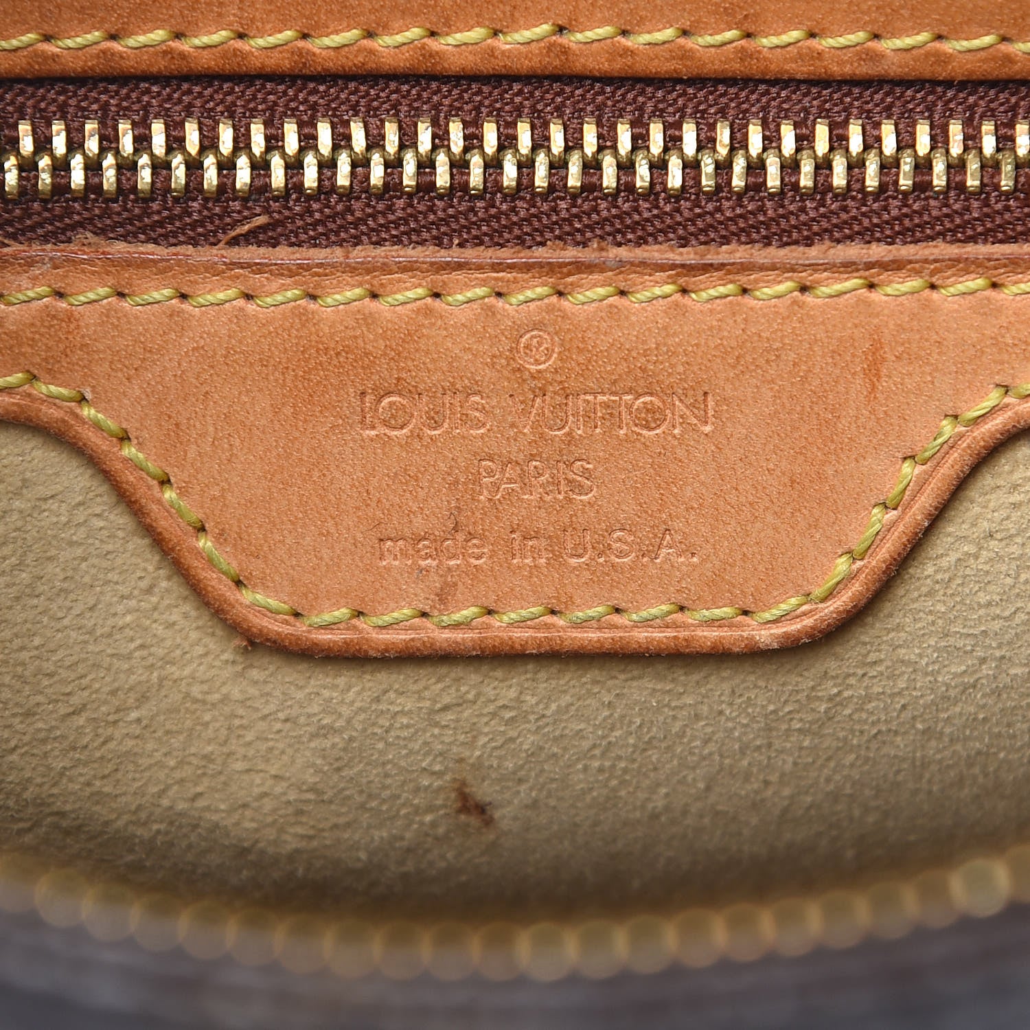Louis Vuitton Monogram Looping MM 6 of 18