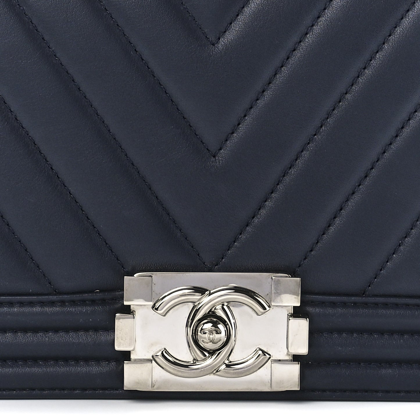 Lambskin Chevron Quilted Medium Boy Flap Navy Blue
