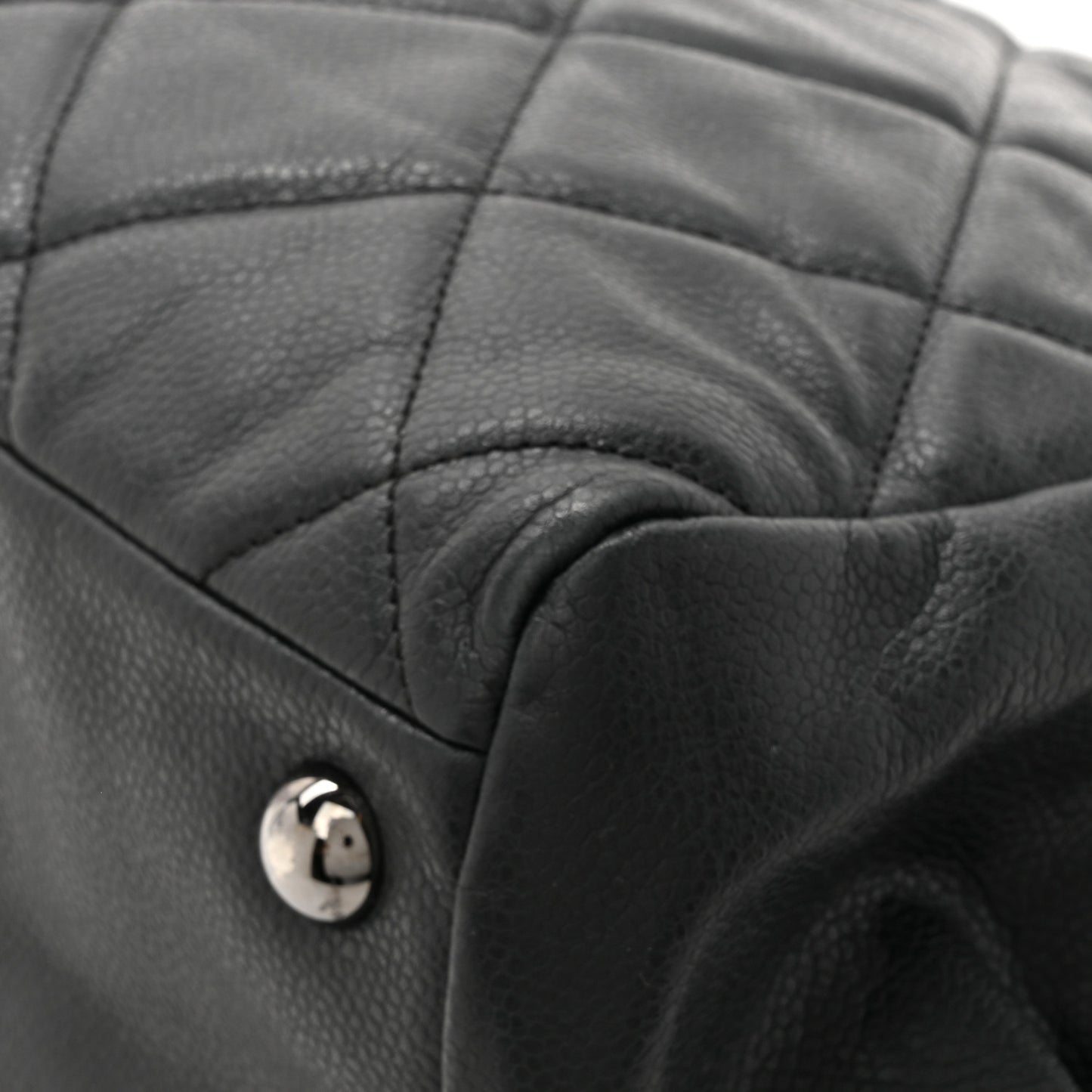 Soft Caviar Quilted Large Cells Tote Black