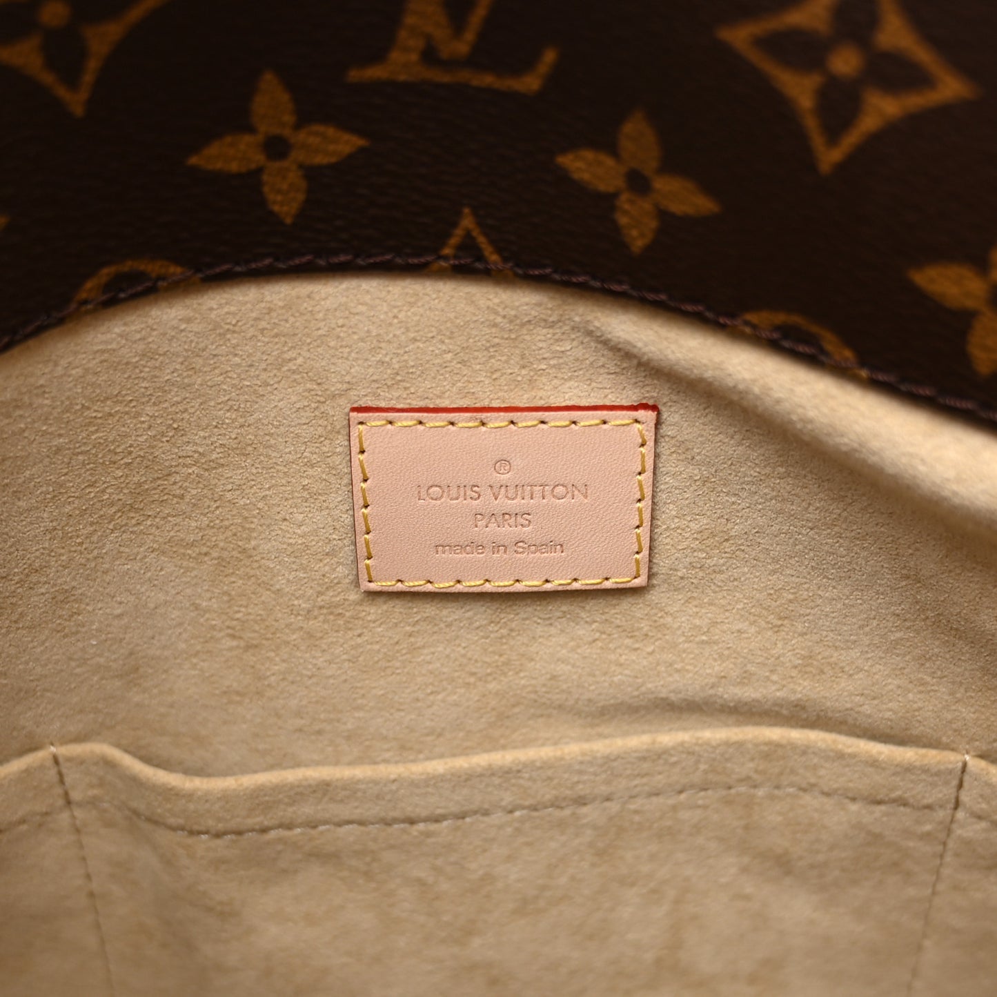 Monogram Artsy MM