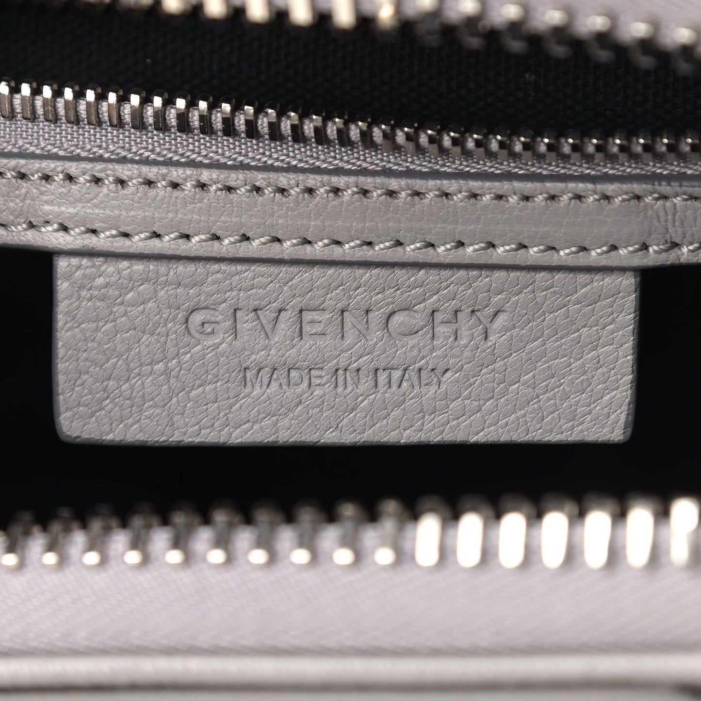 Sugar Goatskin Mini Antigona Pearl Grey