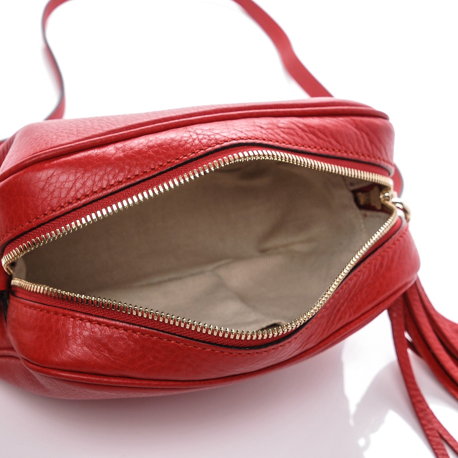 Gucci Pebbled Calfskin Small Soho Disco Bag Tabasco Red 5 of 7