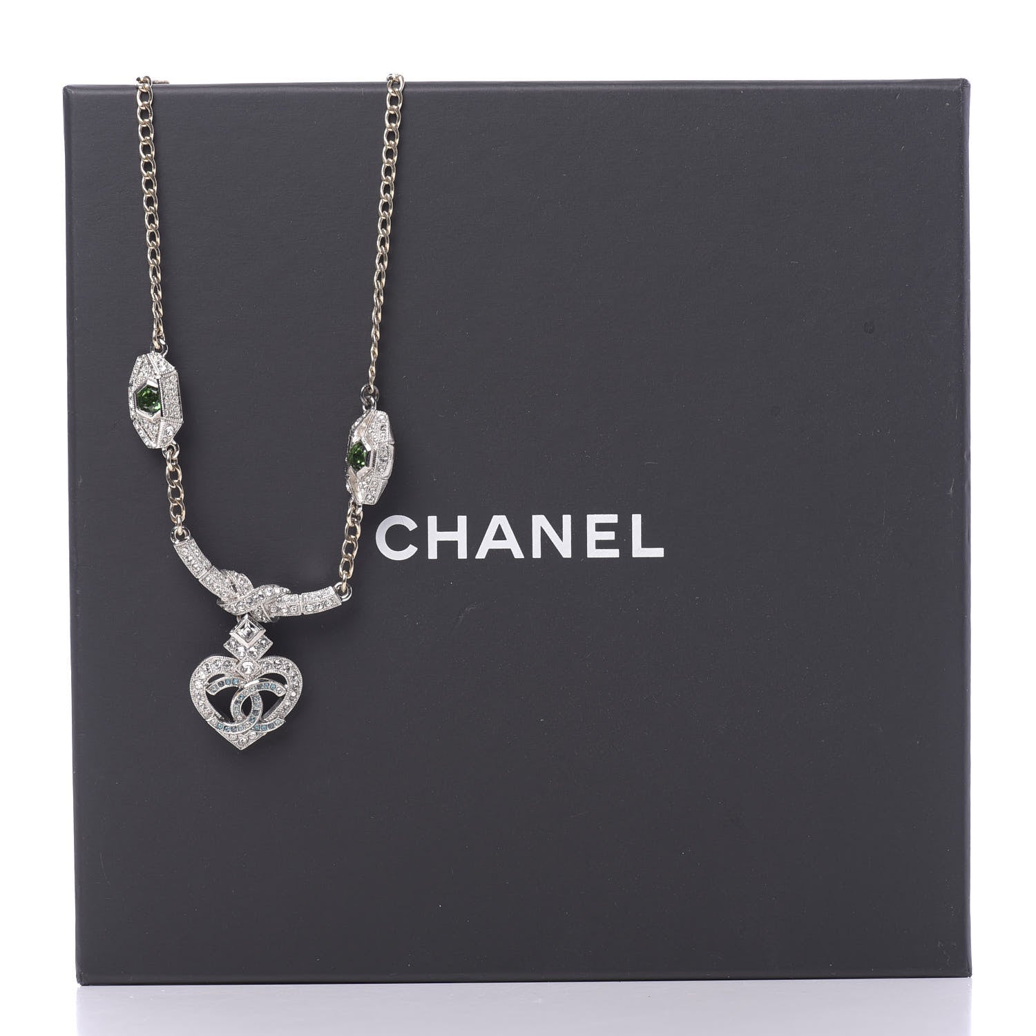 Chanel Crystal Heart Eye CC Pendant Necklace Gold Silver 8 of 8