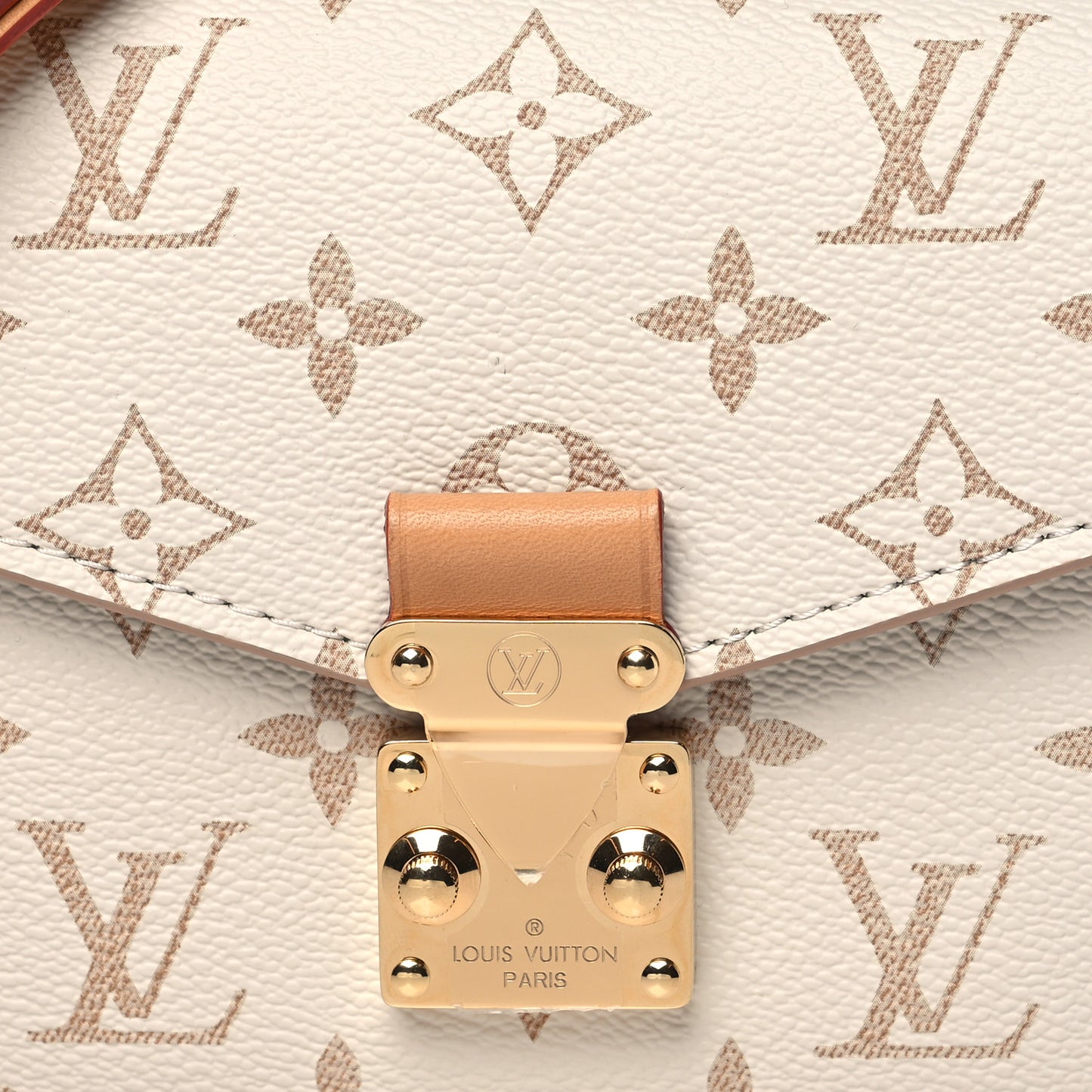 Monogram Dune Pochette Metis East West