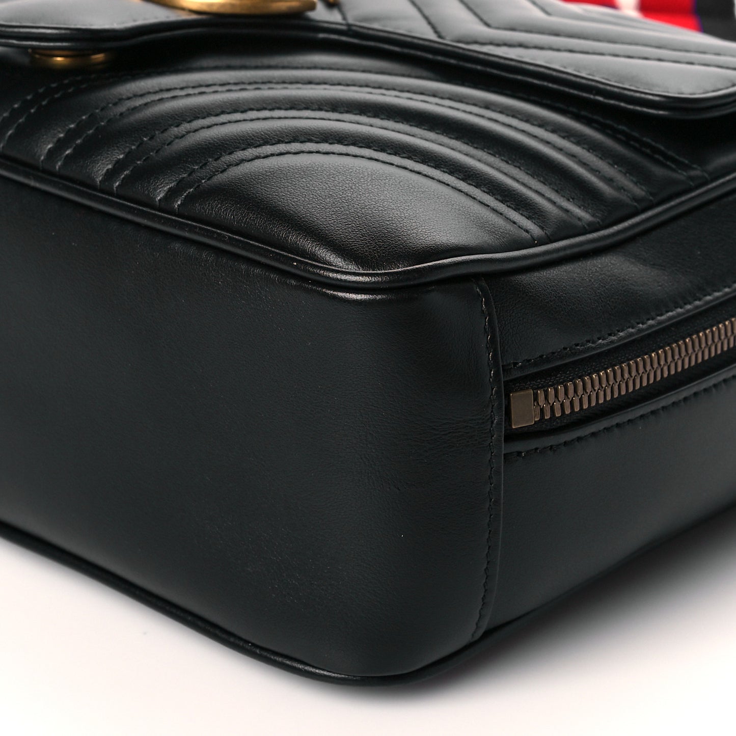 Calfskin Matelasse Sylvie Web Small GG Marmont Top Handle Shoulder Bag Black