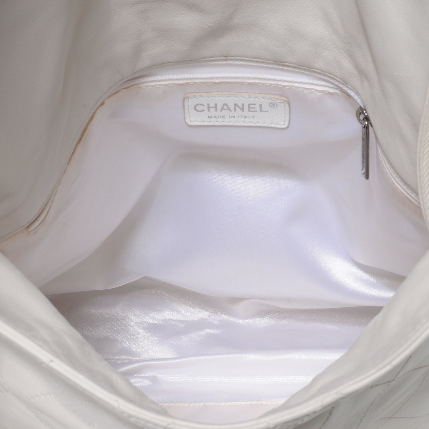 Chanel Lambskin New Lock Flap White 5 of 8