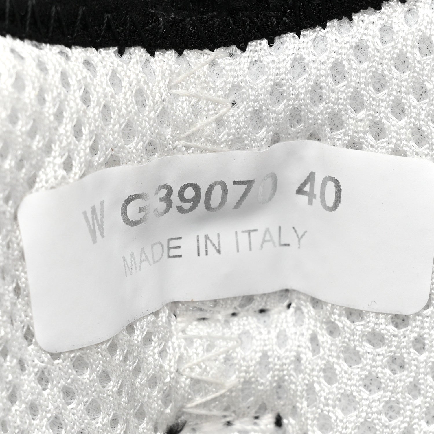 Chanel Velvet Calfskin Mixed Fibers CC Sneakers 40 Ivory Black 9 of 13