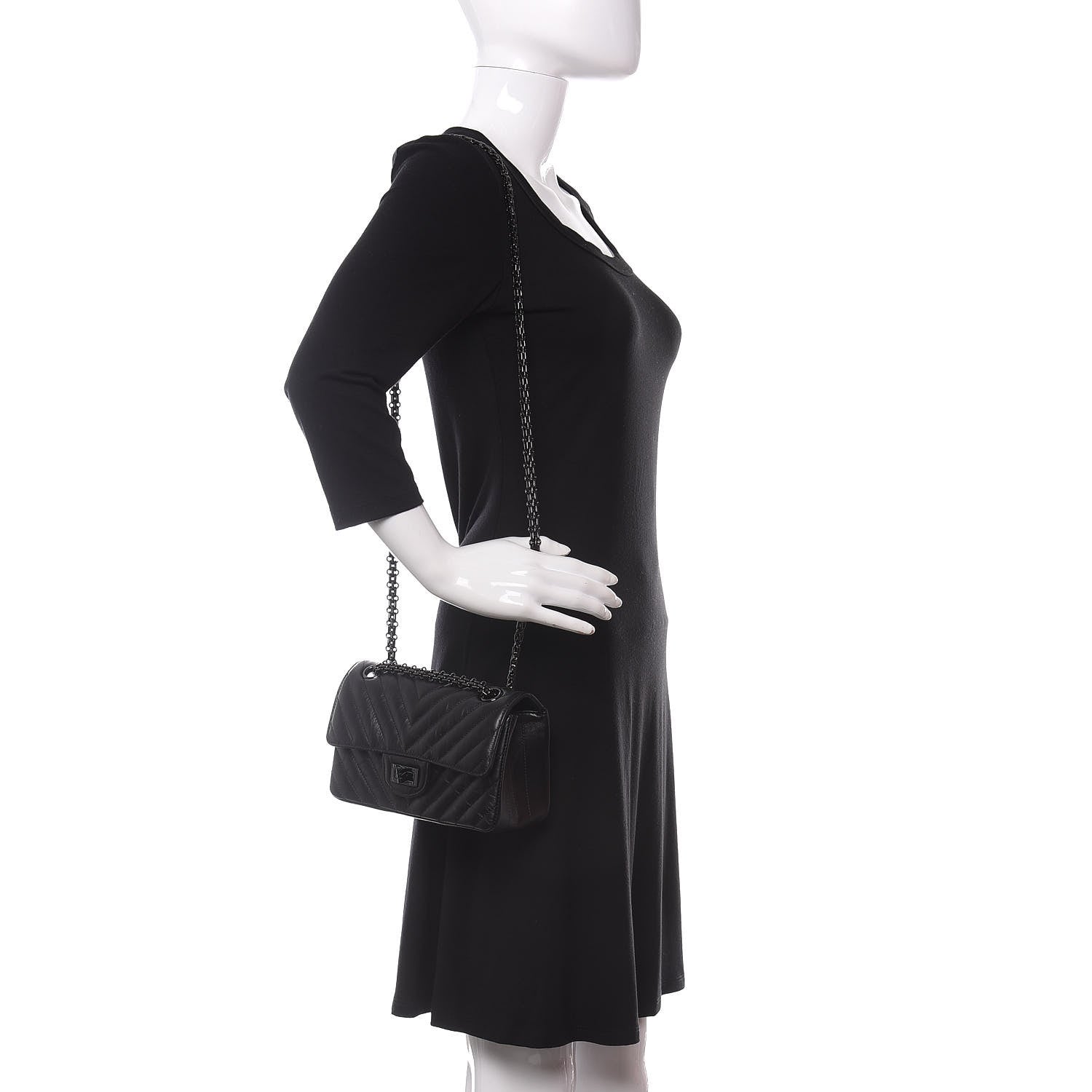 Chanel Aged Calfskin Chevron Quilted 2.55 Reissue Mini Flap So Black 2 of 9