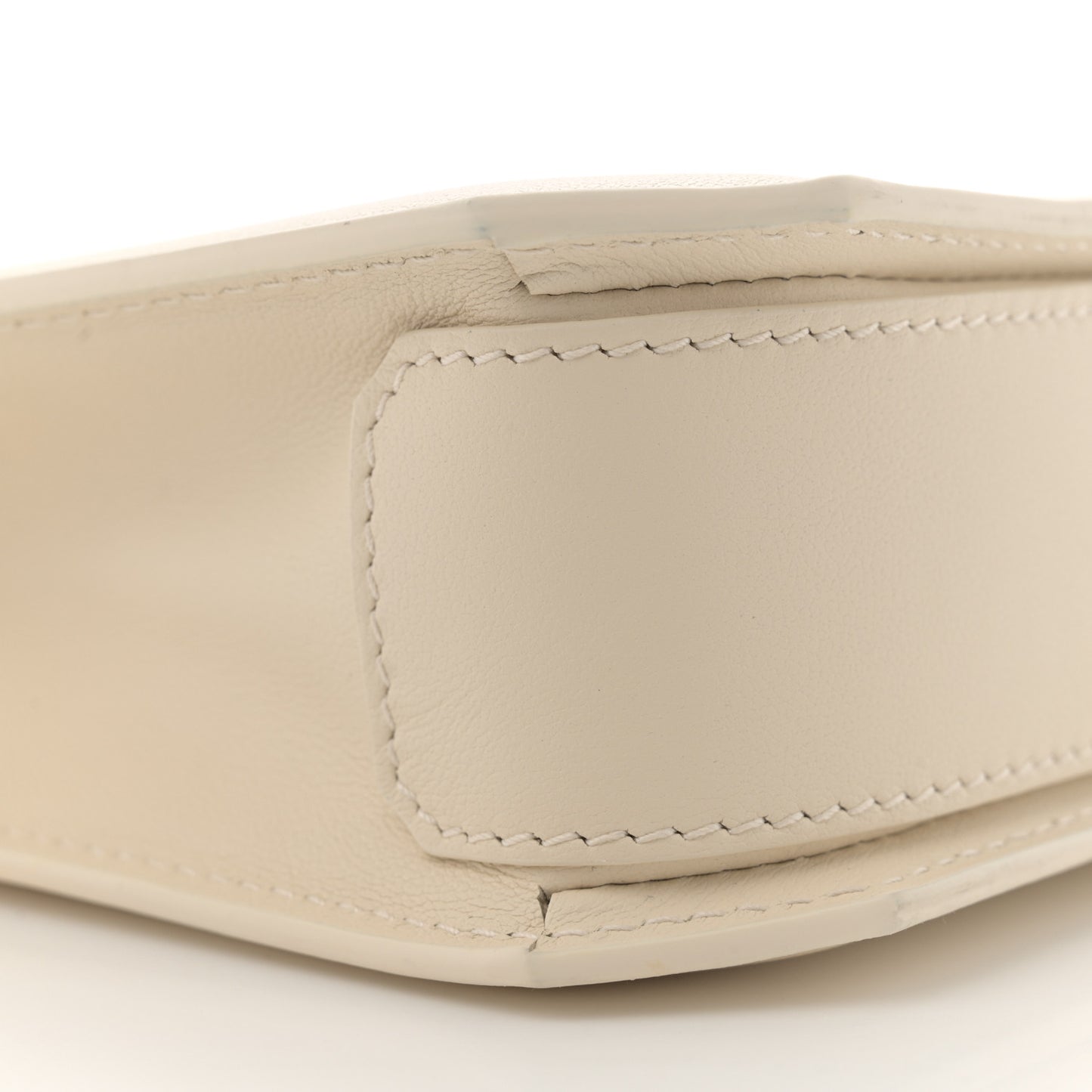 Calfskin XS Serpentine Tote Ivory