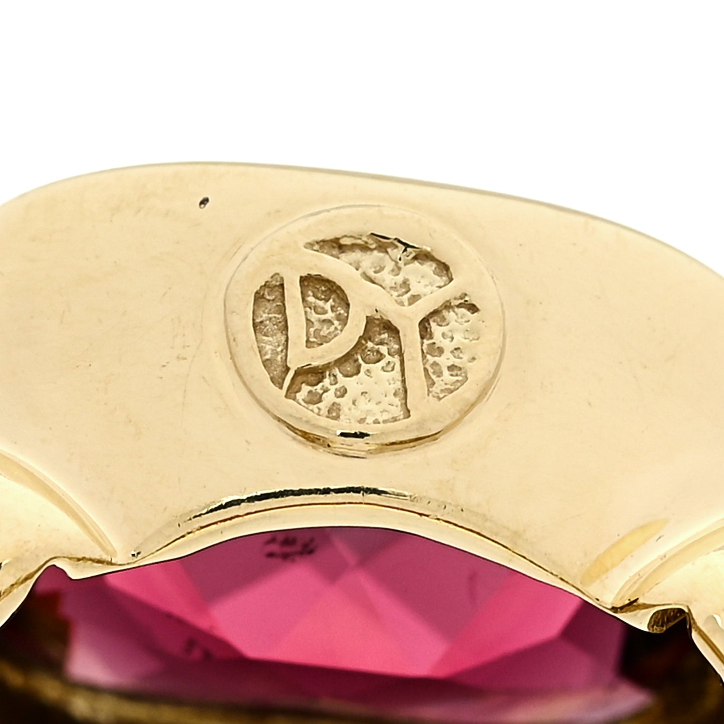 18K Yellow Gold Garnet 11mm Noblesse Ring 52 6