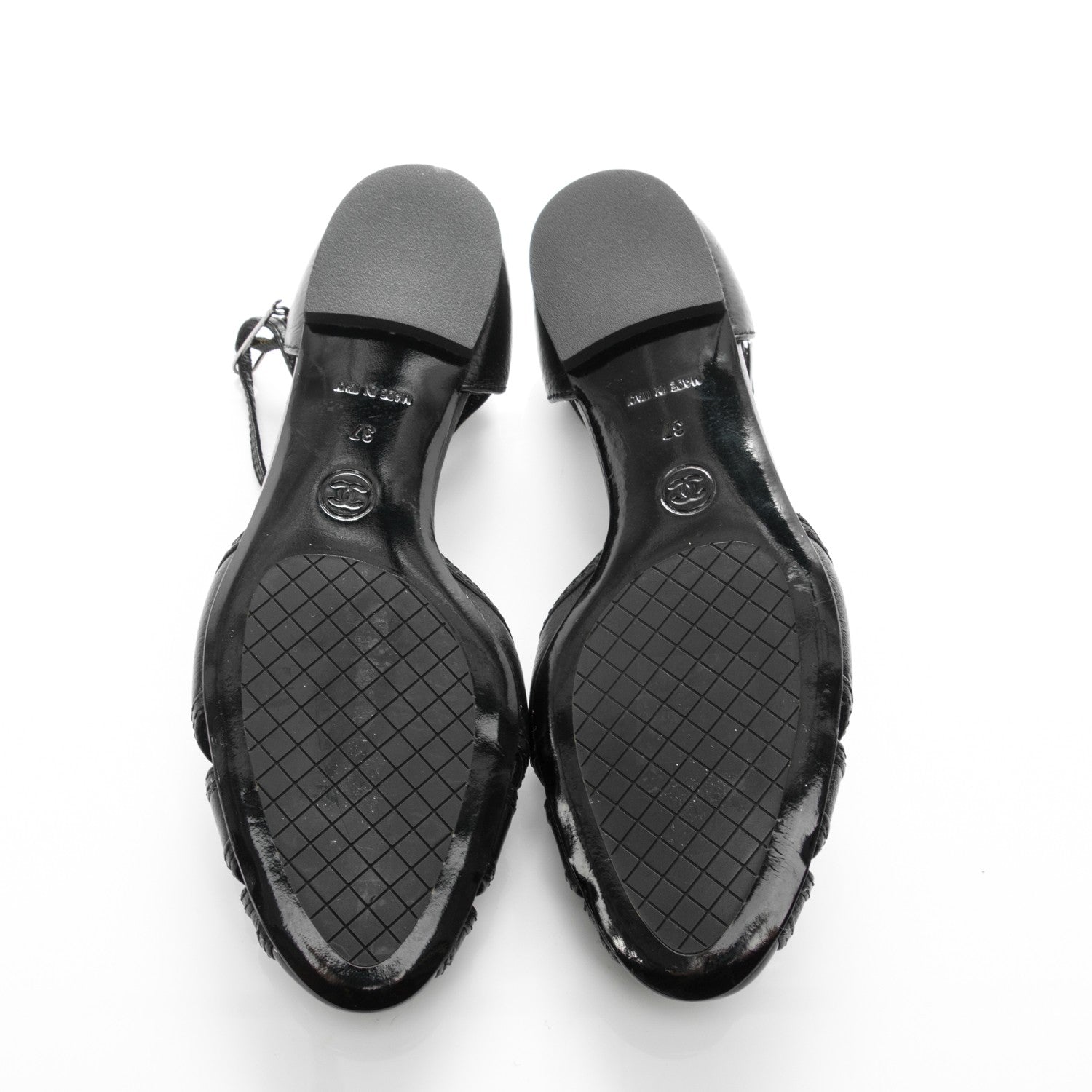 Chanel Grained Calfskin Patent CC Flats 37 Black 5 of 7