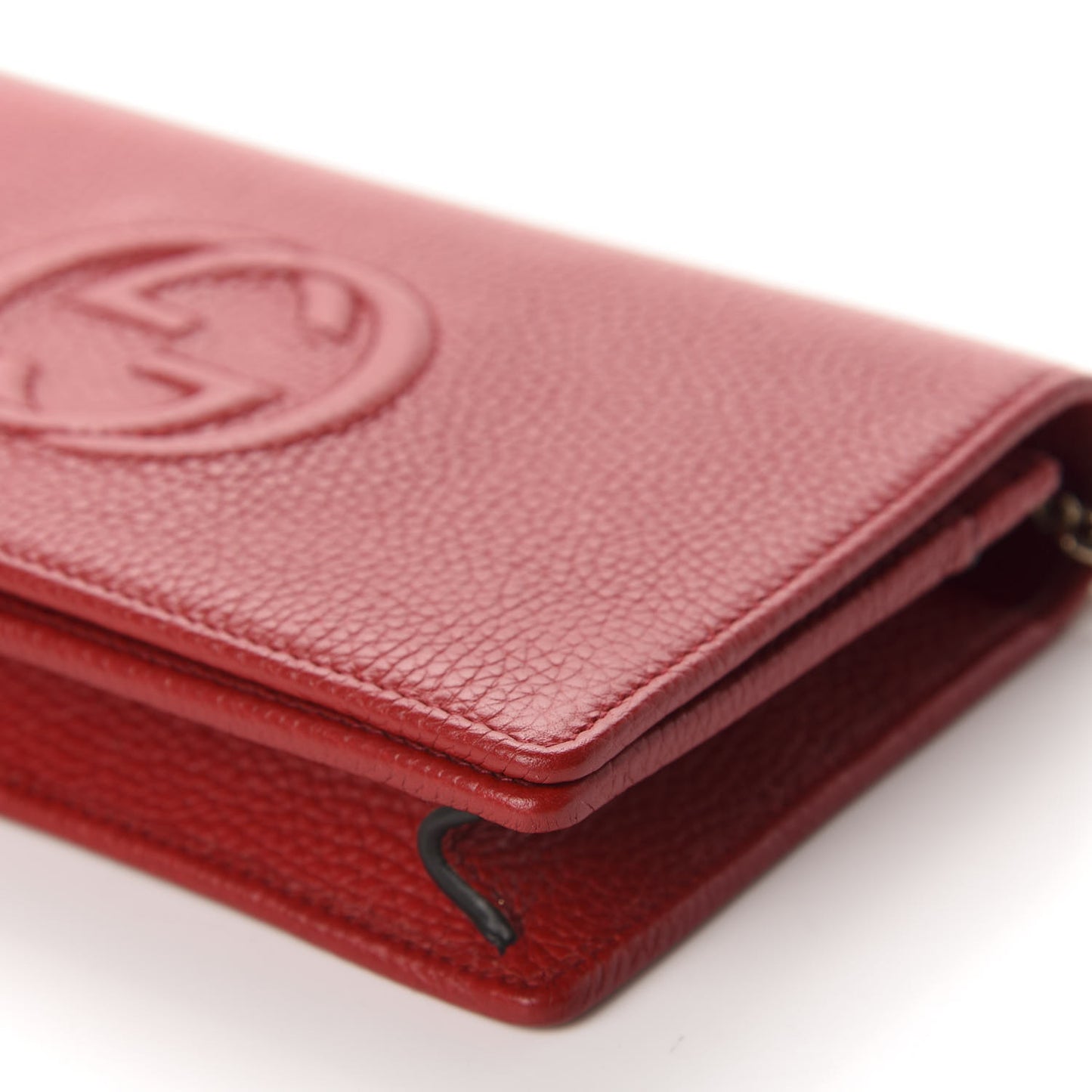 Pebbled Calfskin Soho Wallet on Chain Hibiscus Red