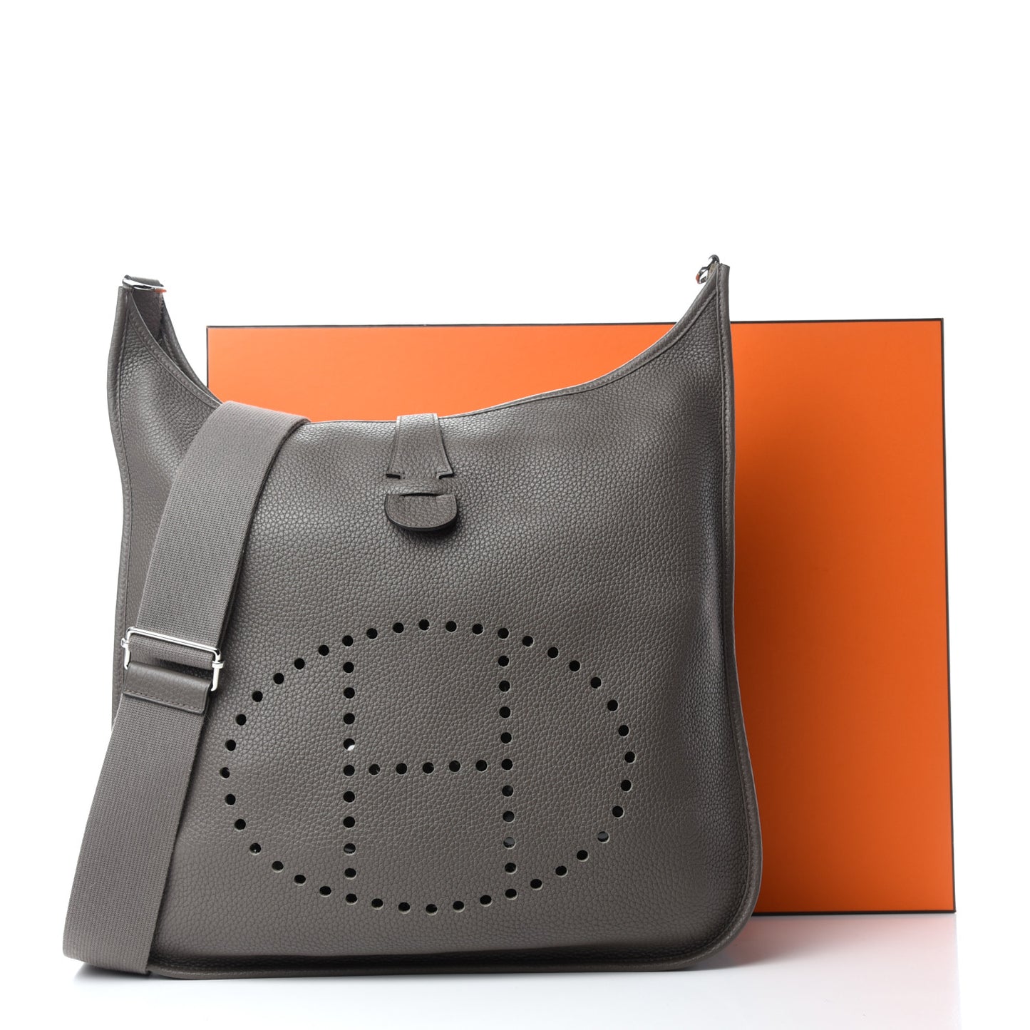 Taurillon Clemence Evelyne III TGM Etain
