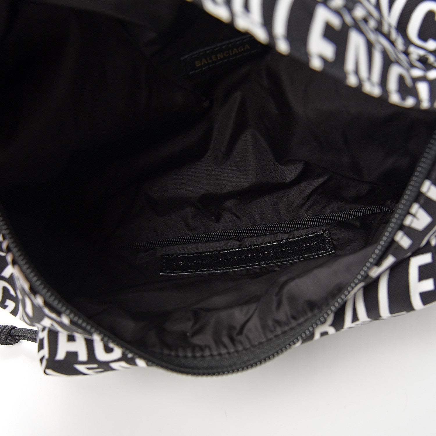 Balenciaga Nylon Wave Logo Print Wheel Beltpack Black White 4 of 9