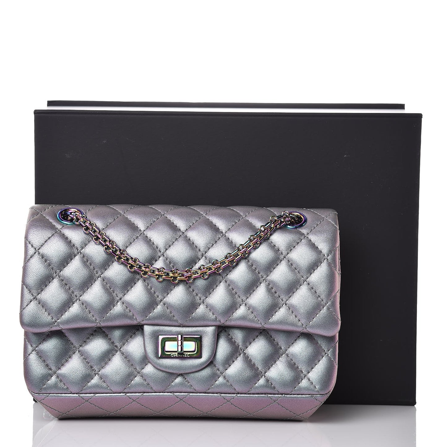 Iridescent Lambskin Quilted 2.55 Reissue 225 Flap Light Purple