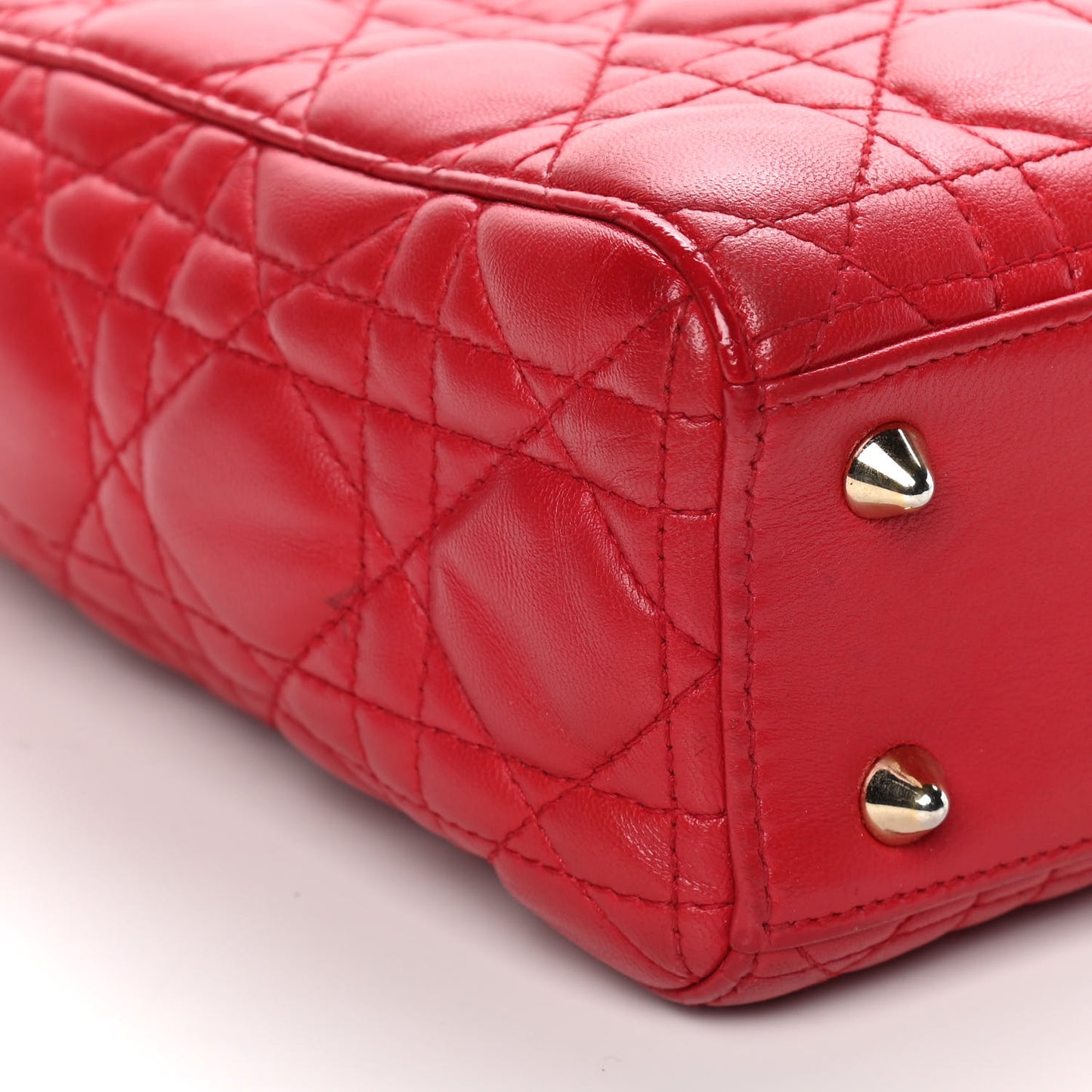 Lambskin Cannage Small Lucky Badges My Lady Dior Red