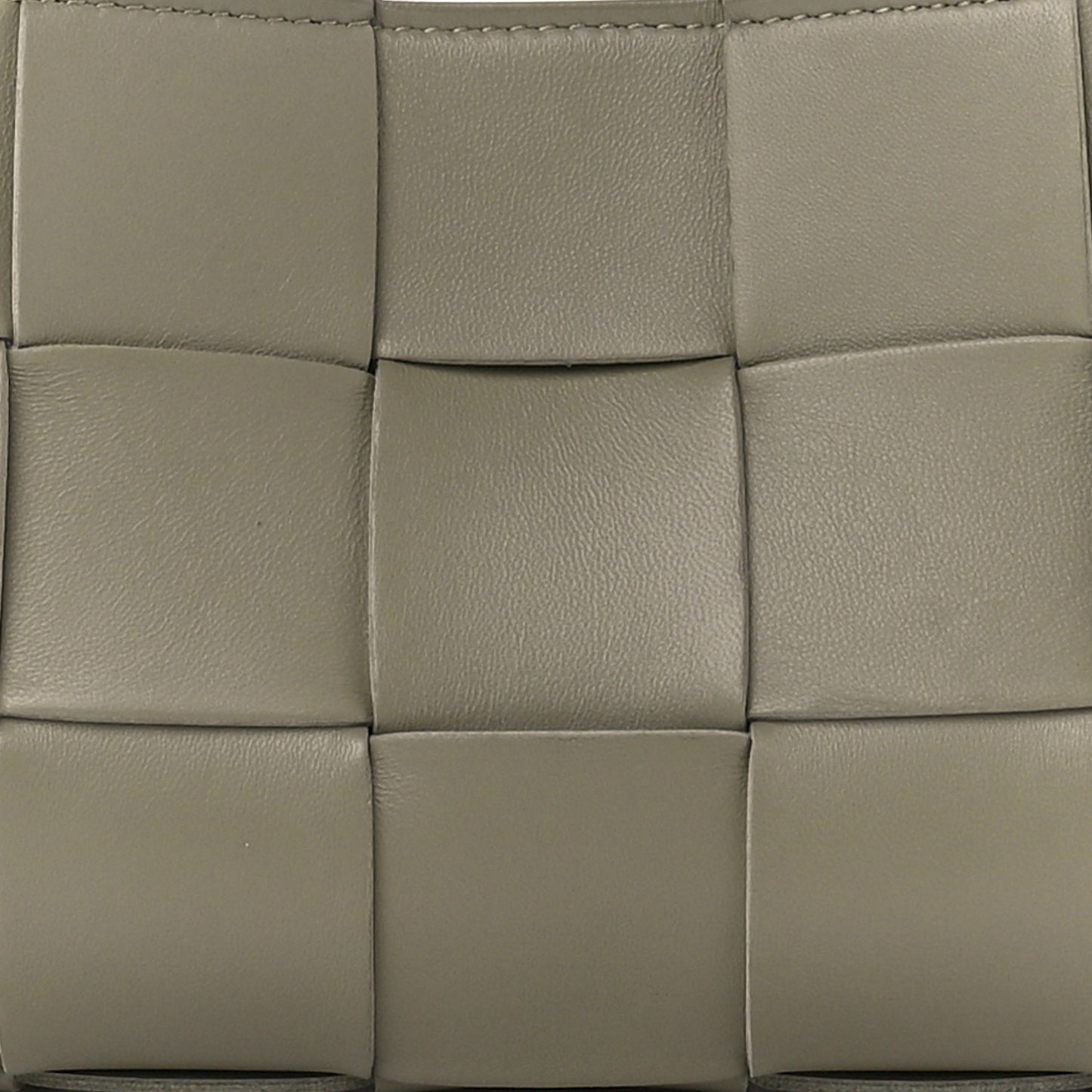 Calfskin Maxi Intrecciato Cassette Pouch On Strap Travertine