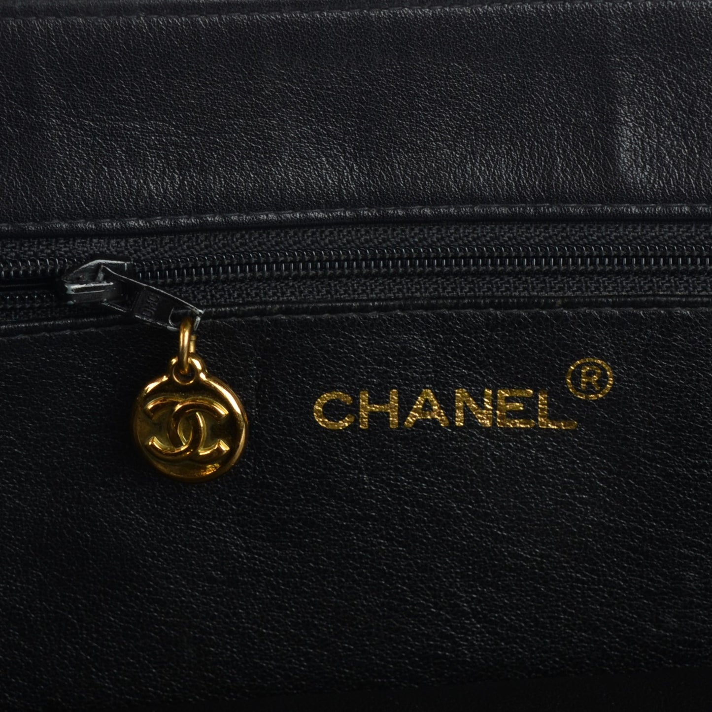 Lambskin Jumbo Shoulder Bag Black