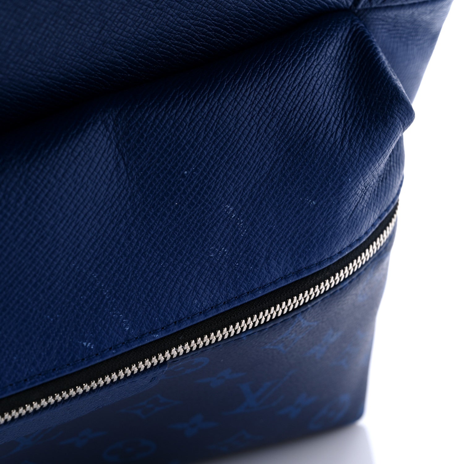 Louis Vuitton Taiga Monogram Discovery Backpack PM Cobalt 13 of 18