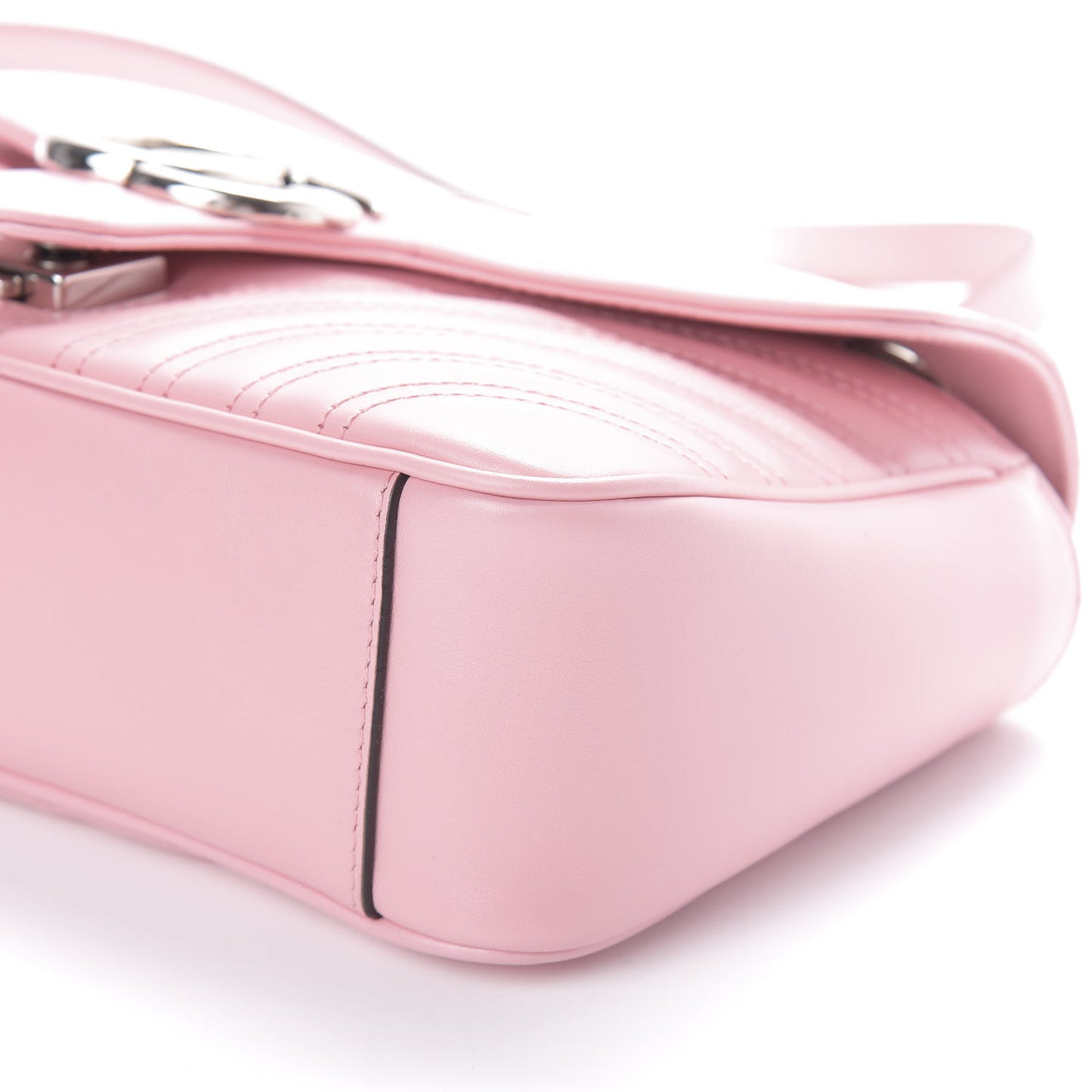 Calfskin Matelasse Small GG Marmont Shoulder Bag Wild Rose
