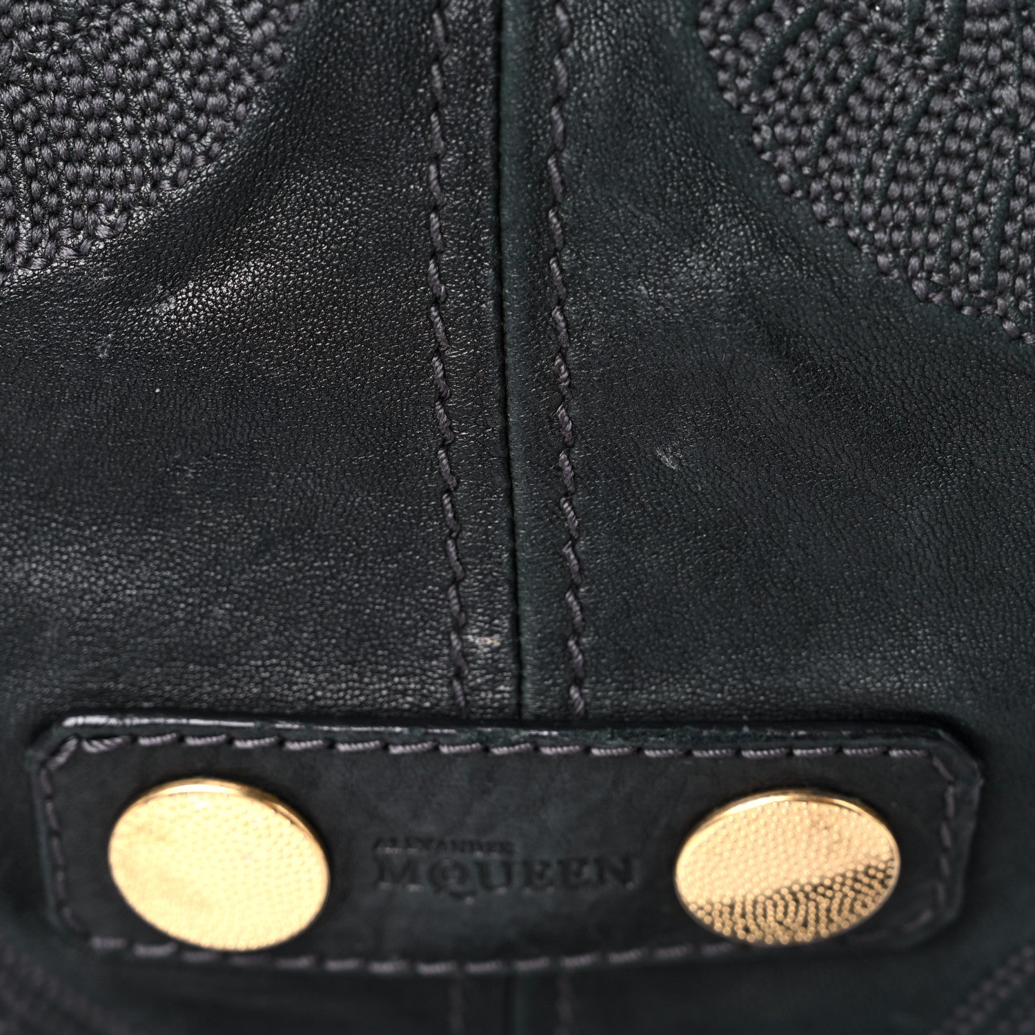 Alexander McQueen Calfskin Zip Hobo Black 20 of 25