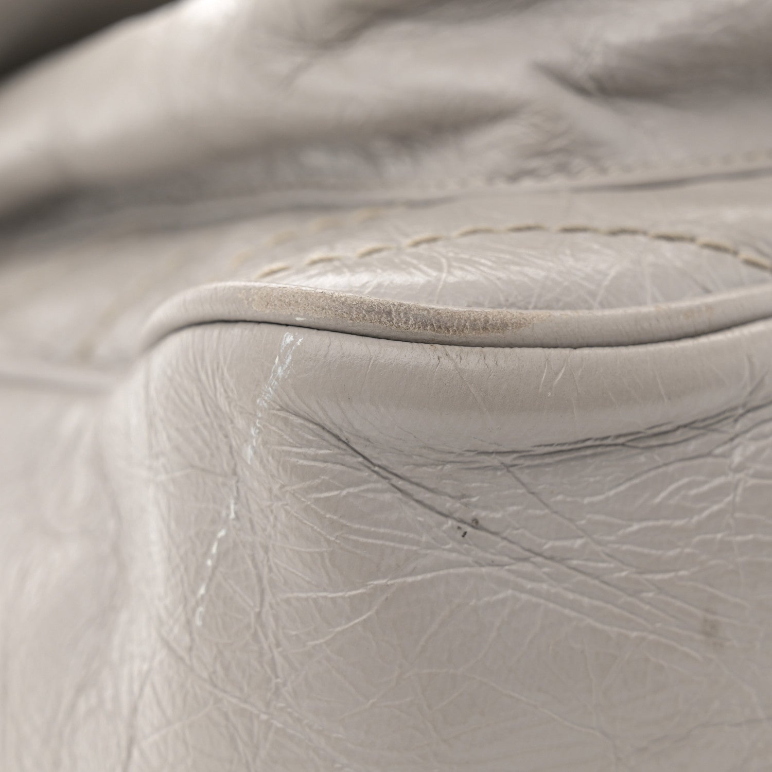 Saint Laurent Crinkled Calfskin Matelasse Monogram Medium Niki Chain Satchel Granite 11 of 14