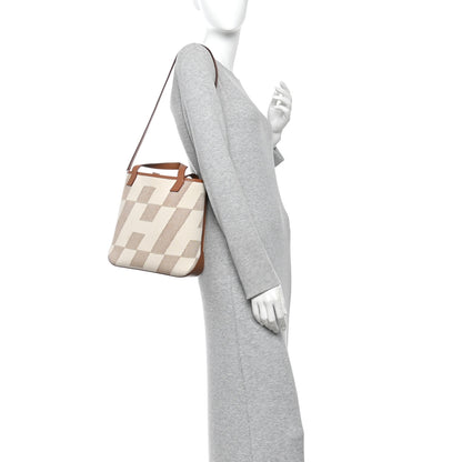 Hermes Swift Toile H Cabas H En Biais 27 Ecru Naturel Gold 2 of 9