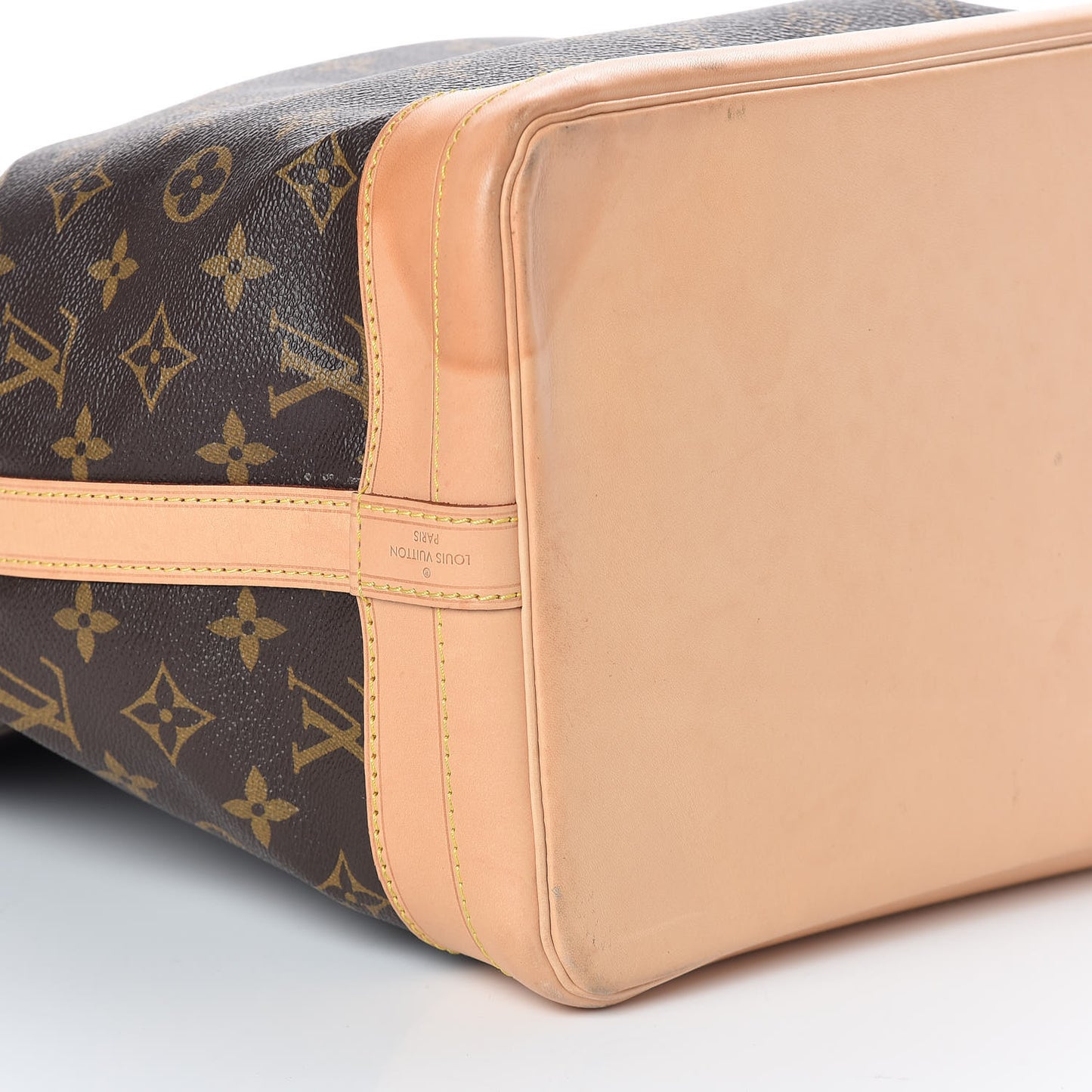 Monogram Noe