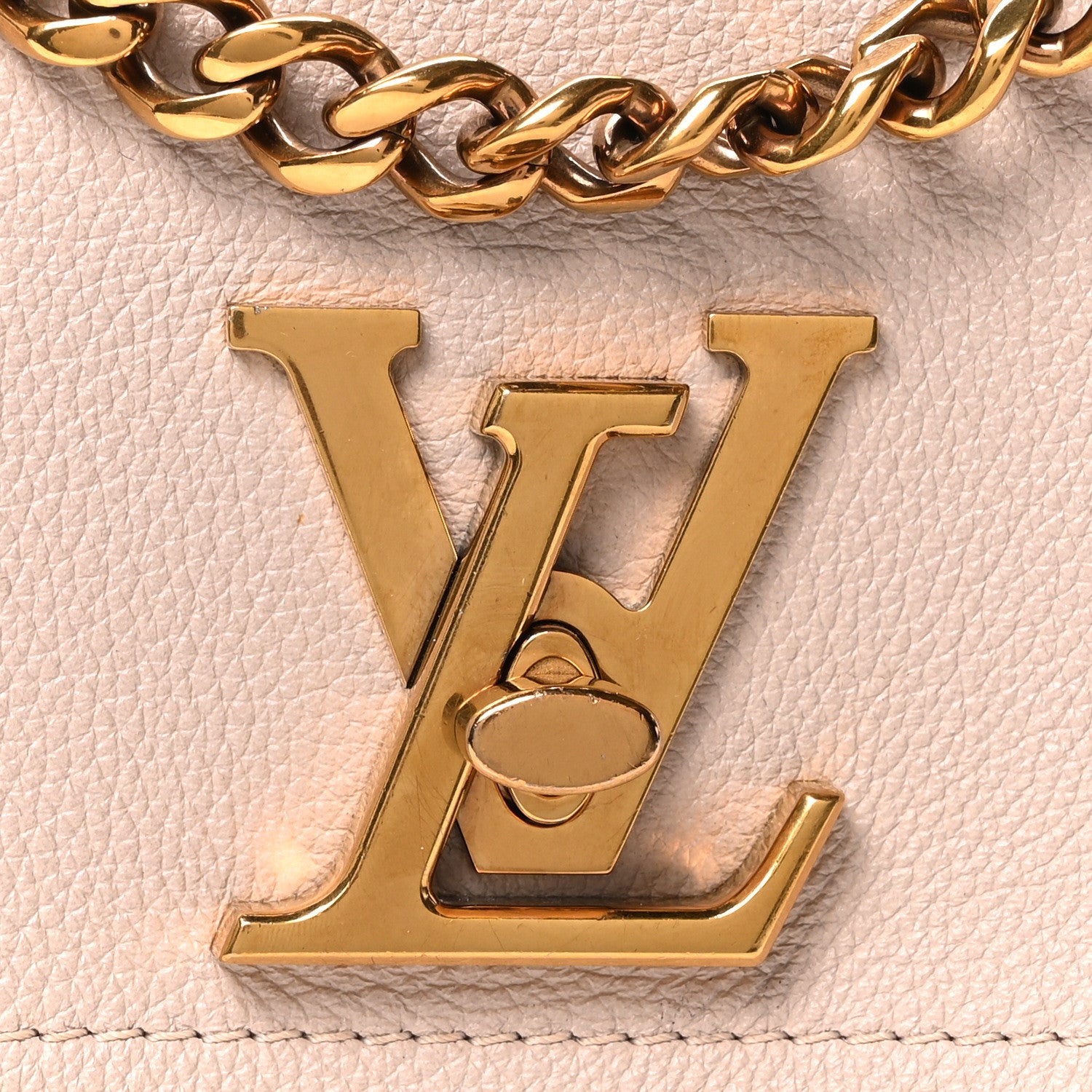 Louis Vuitton Grained Calfskin Lockme Chain Bag Greige 7 of 9