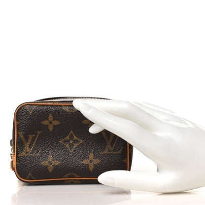Louis Vuitton Monogram Wapity 2 of 8