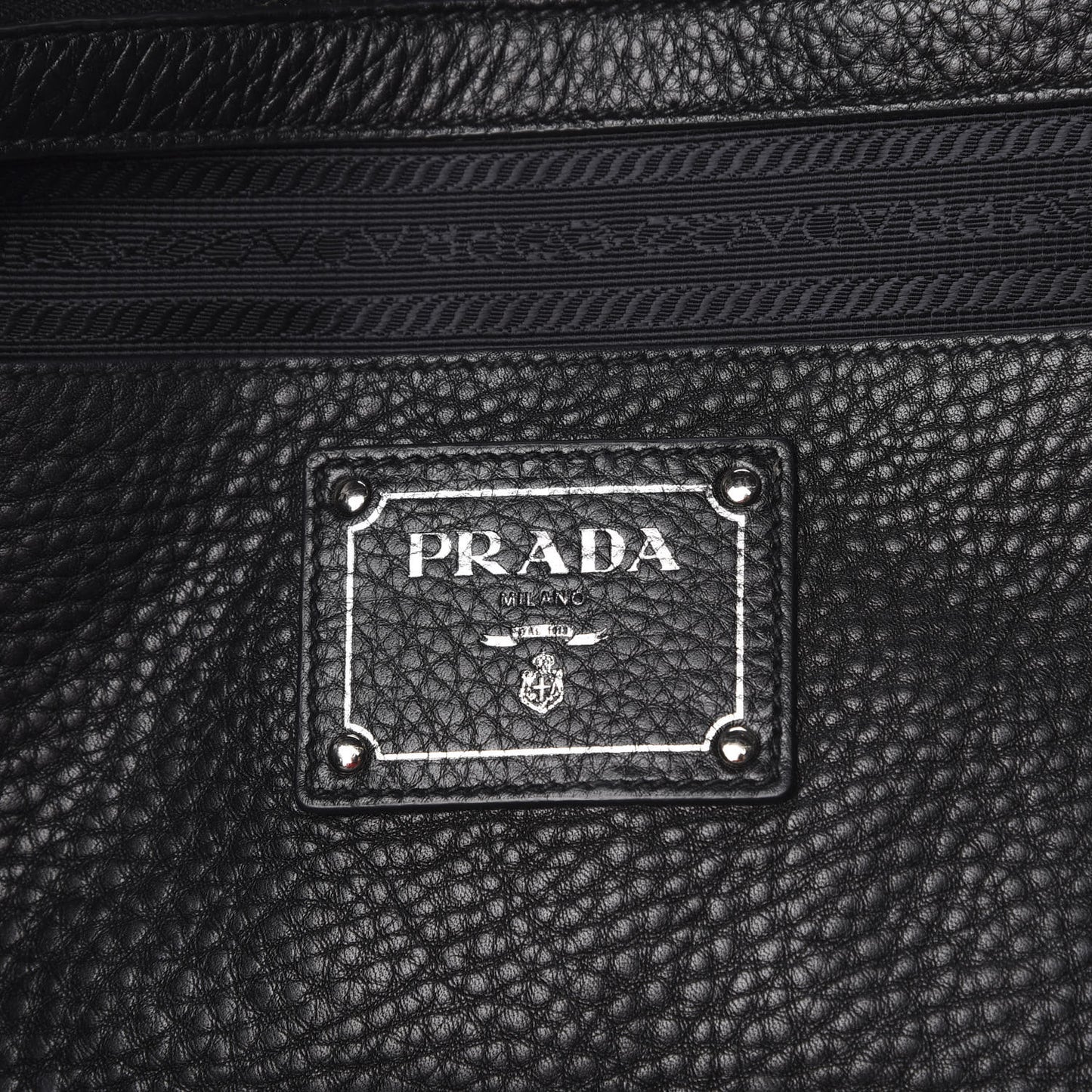 Vitello Phenix Tote Black