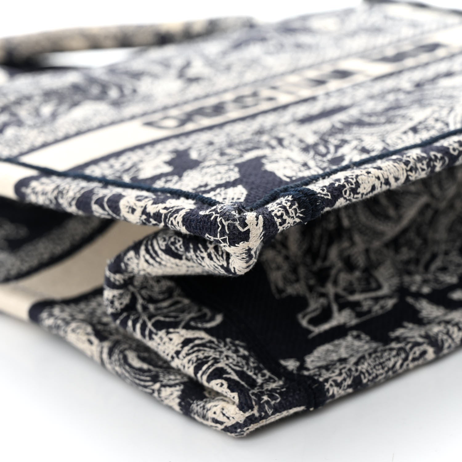 Christian Dior Canvas Embroidered Small Dioriviera Toile De Jouy Book Tote Blue 8 of 13