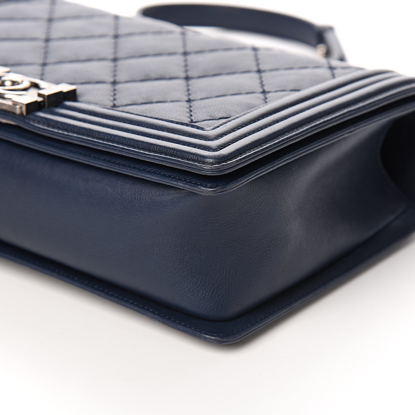 Calfskin Quilted New Medium Boy Flap Navy