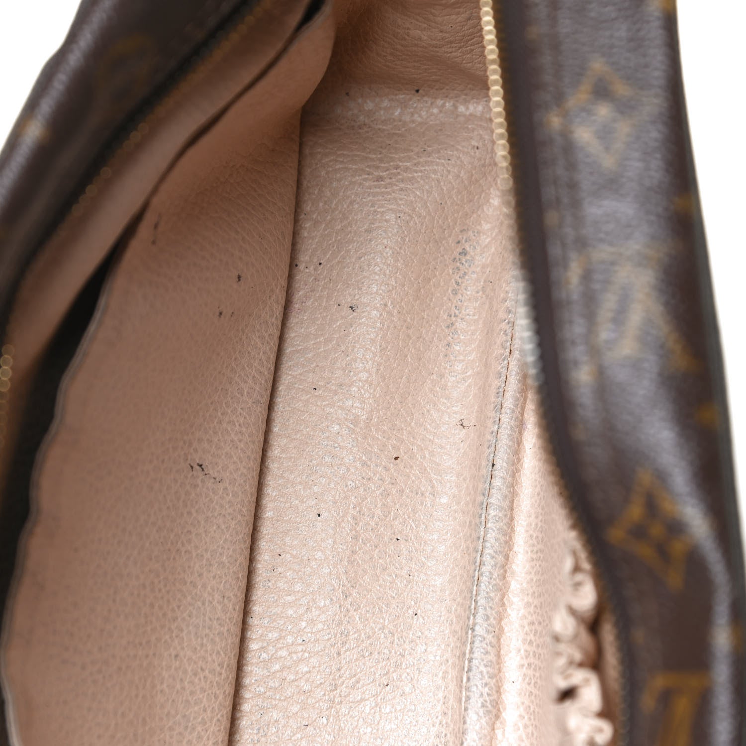 Louis Vuitton Monogram Trousse Toilette 28 11 of 17