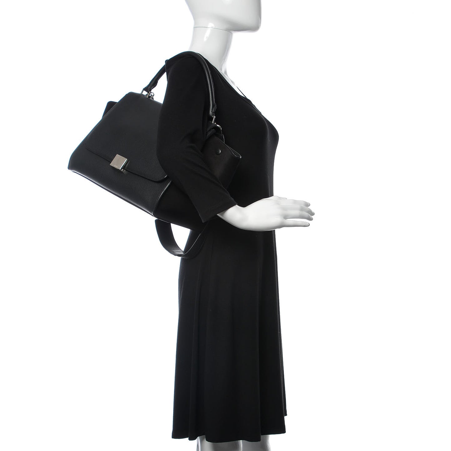 Drummed Calfskin Suede Medium Trapeze Black