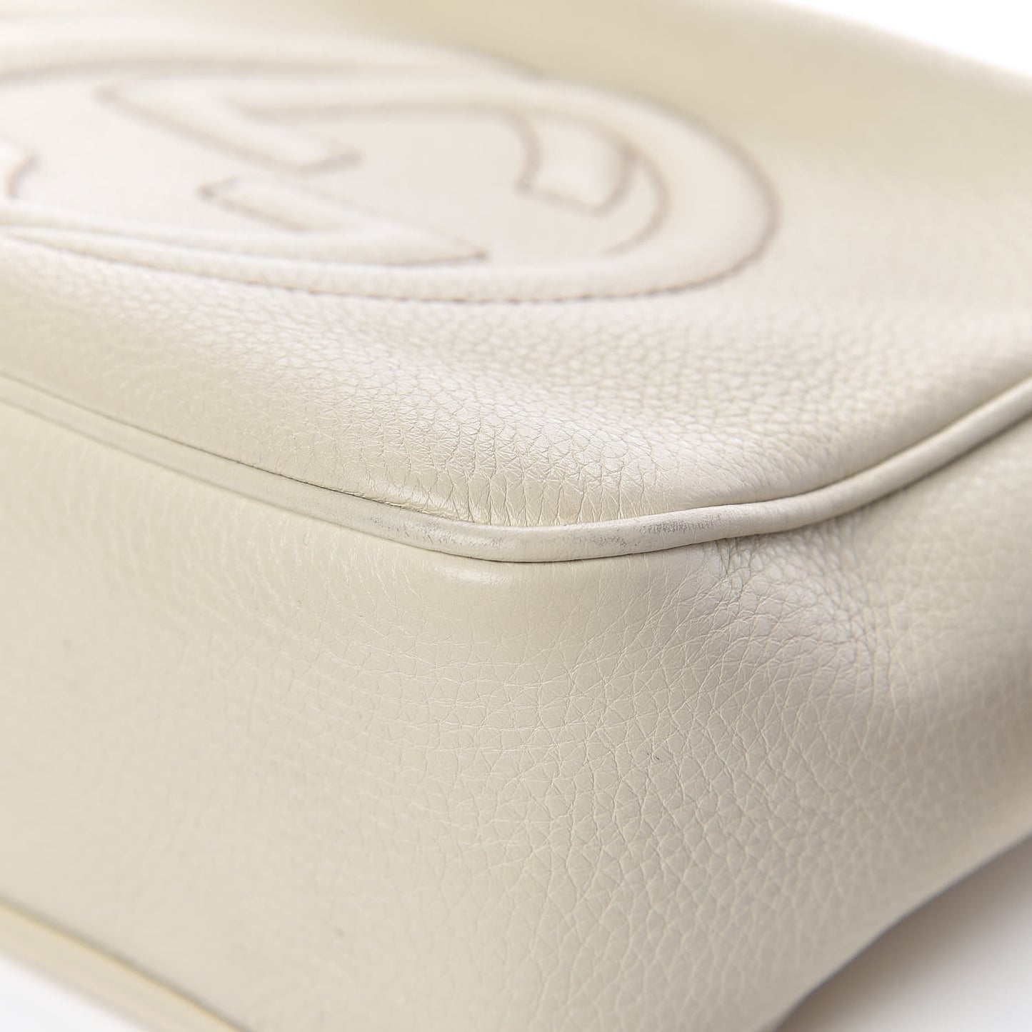 Pebbled Calfskin Small Soho Disco Bag Off White