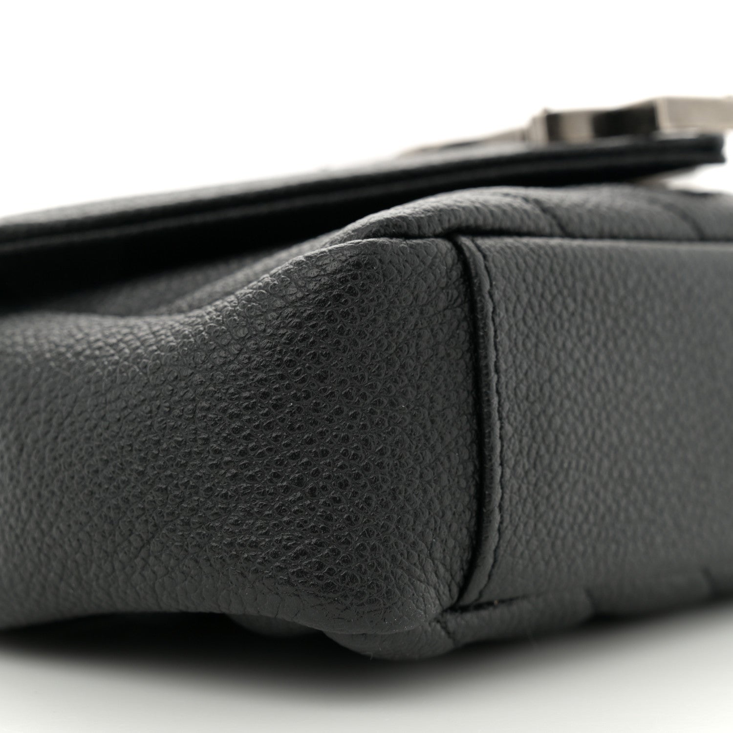 Saint Laurent Grained Calfskin Matelasse Chevron Classic Monogram Baby Chain Bag Black 9 of 11