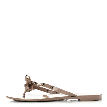 Valentino Garavani PVC Jelly Rockstud Bow Thong Sandals 38 Poudre 1 of 8
