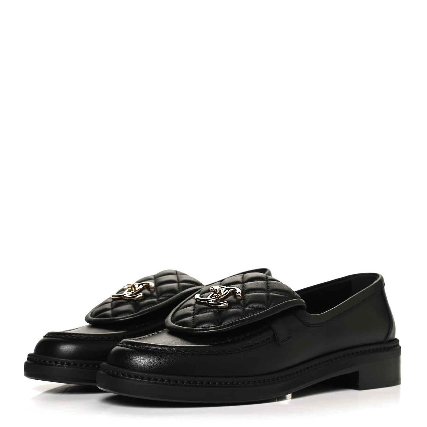 Lambskin Quilted CC Turnlock Loafers 38 Black