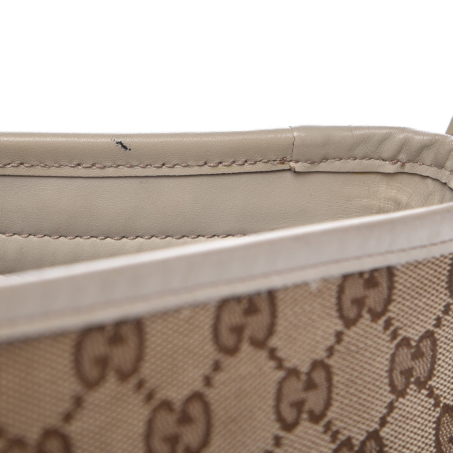 Gucci Monogram Messenger Bag Off White 8 of 16
