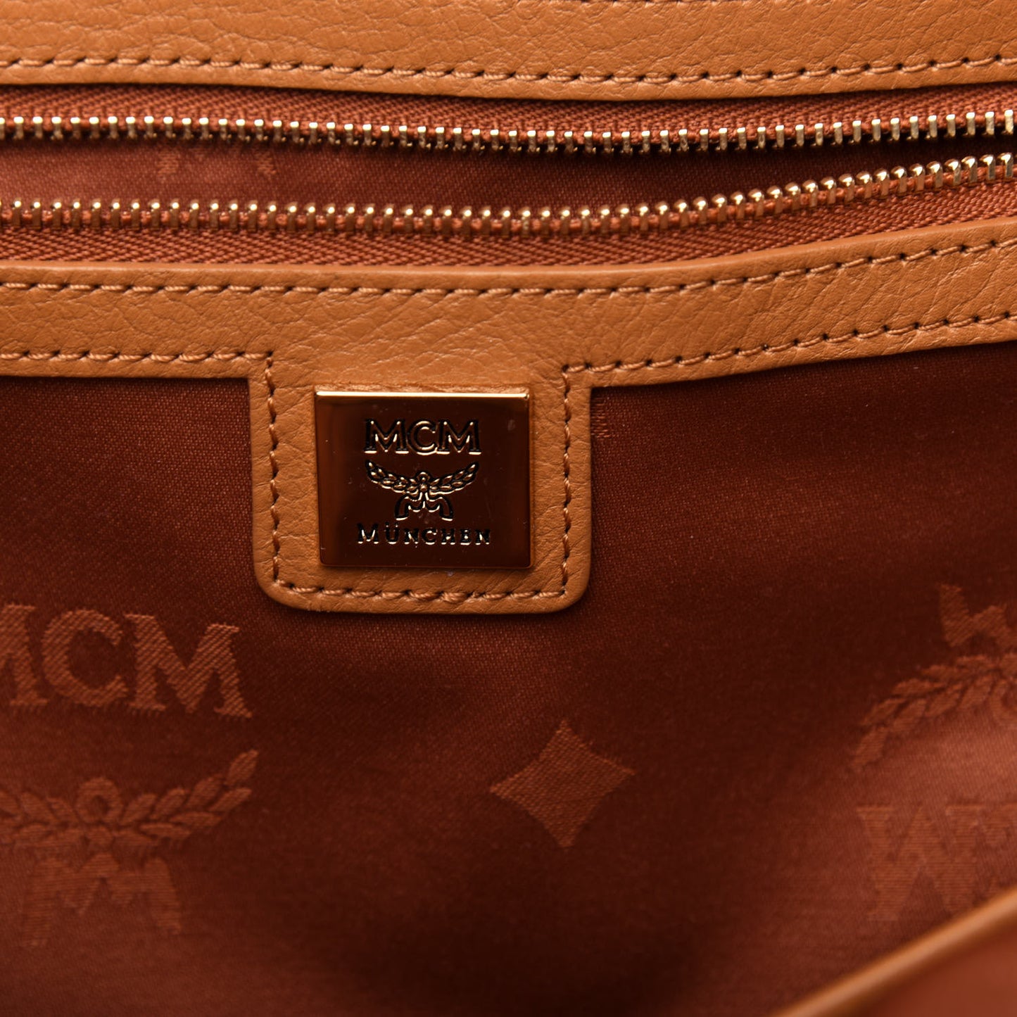Visetos Studded Medium Dual Stark Backpack Cognac