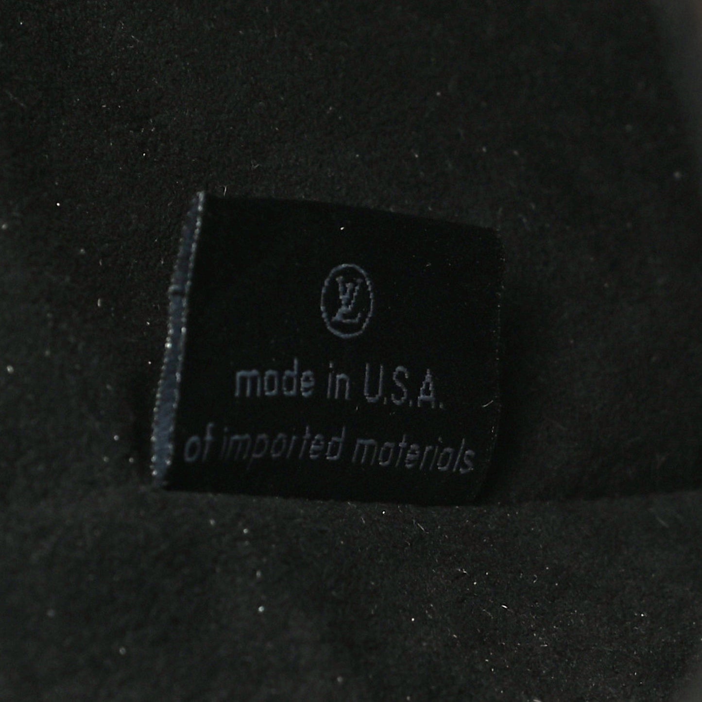 Reverse Monogram Pochette Metis