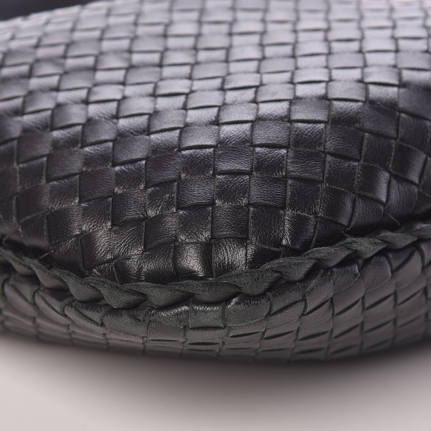 Nappa Intrecciato Medium Veneta Hobo Black