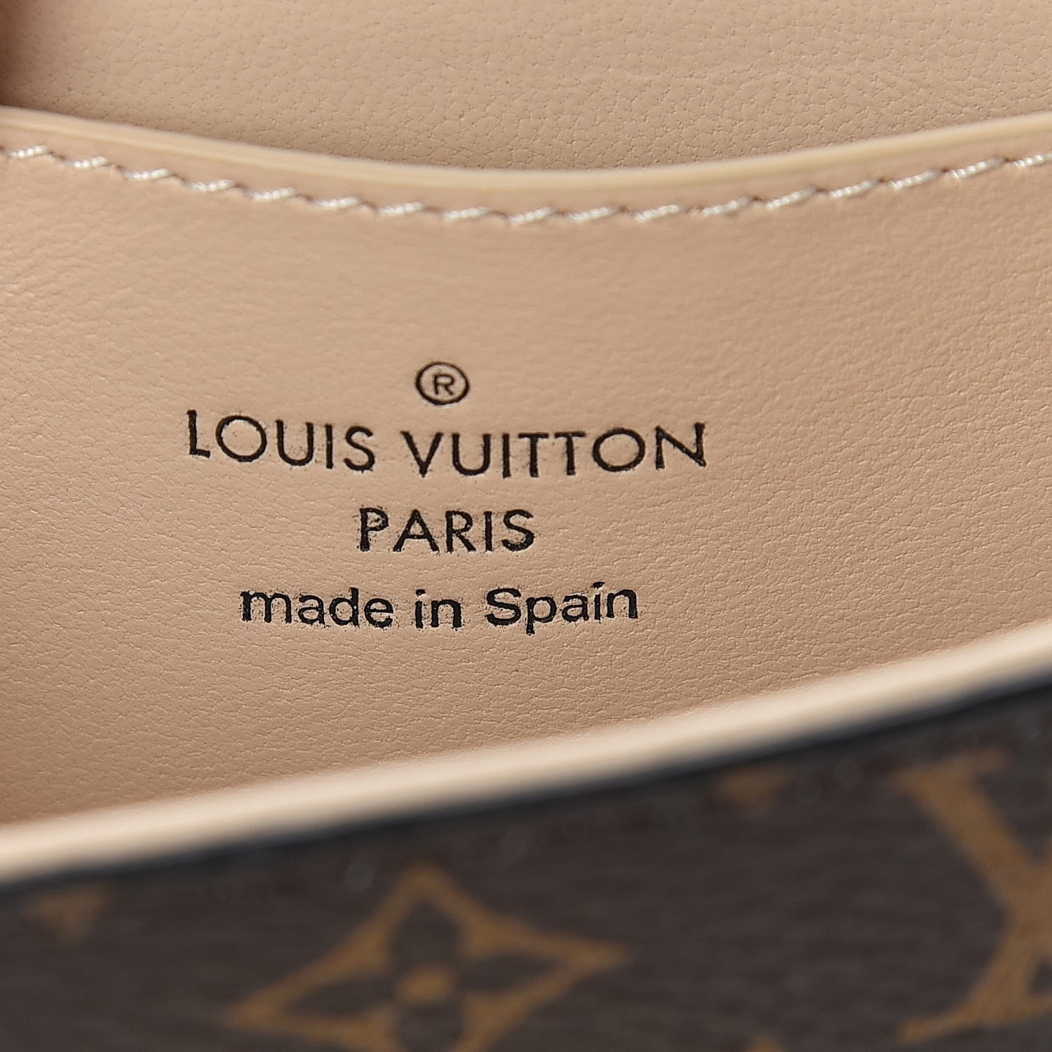 Louis Vuitton Monogram Essential Trunk Black 6 of 7