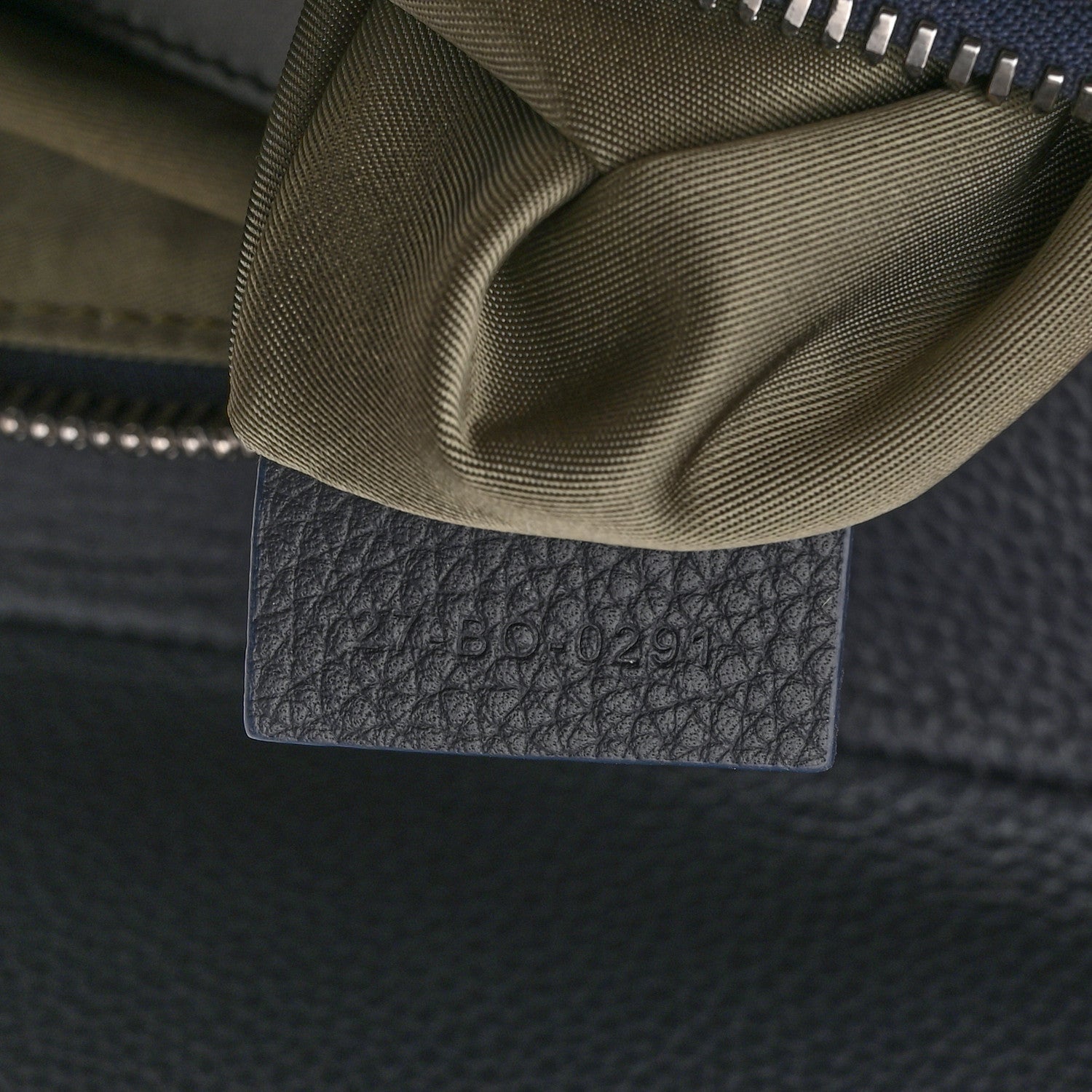 Christian Dior X SACAI Grained Calfskin Technical Fabric Mens Saddle Bag Olive Navy Blue 8 of 10