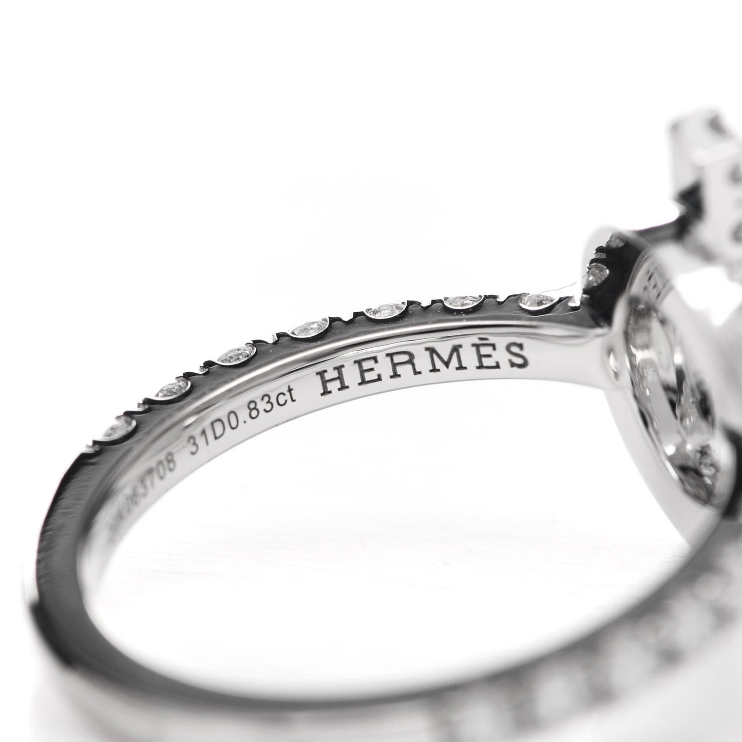 18K White Gold Diamond Finesse Ring 53 6.25
